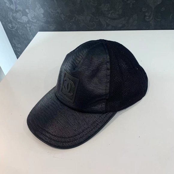 Chanel hat - Picture 5 of 9